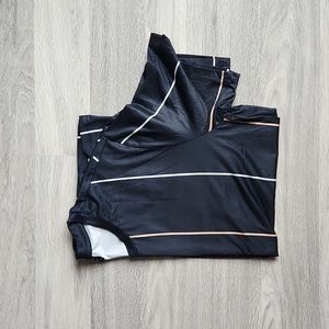 Brand new, stripped t shirt size medium black
